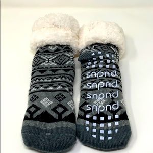 Sweater socks with fuzzy lining